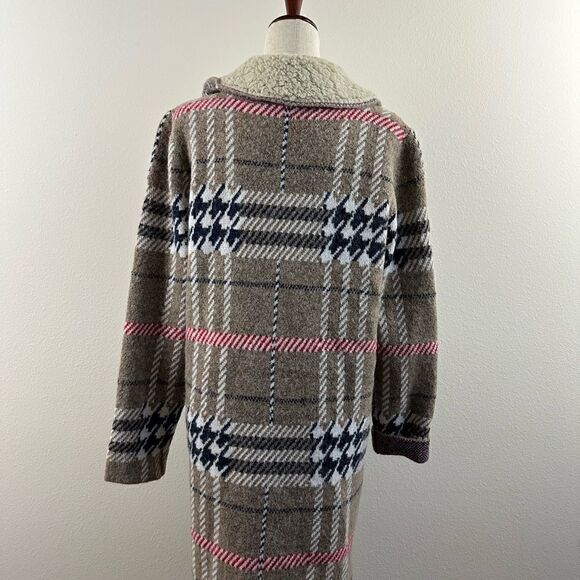 EUC Cyrus Women’s Coat - Picture 4 of 10